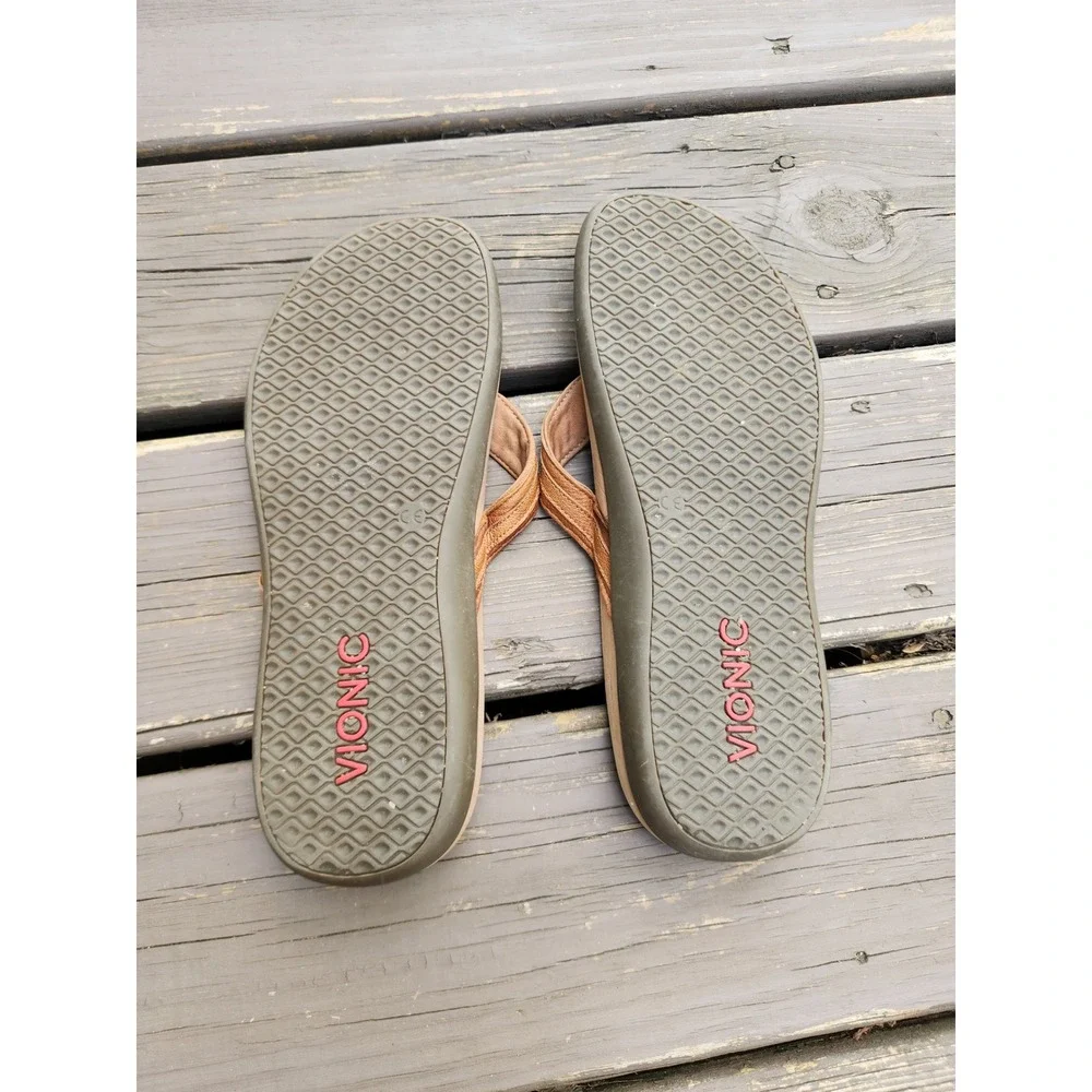Vionic Aloe Thong Sandals Tan Leather Gold‎ Ring Orthopedic Size 11